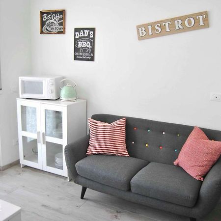 Creative Apartment Dro Luaran gambar
